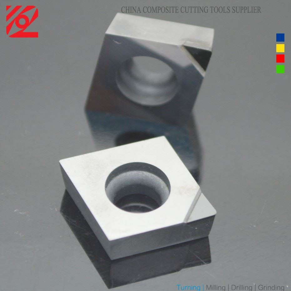 Hf930653bcdbe4579a97557efb47776ear