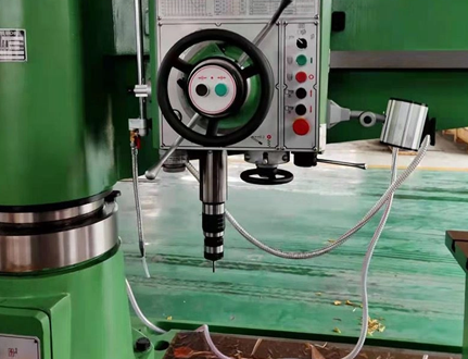 Radial Drilling Machine